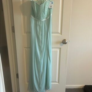 David's Bridal Light Green Strapless Dress